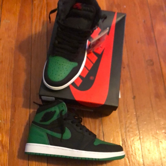 Air Jordan 1s